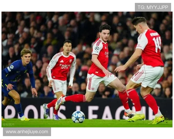 阿森纳青训新星与巴黎双雄同框：金童金球激励未来(2)